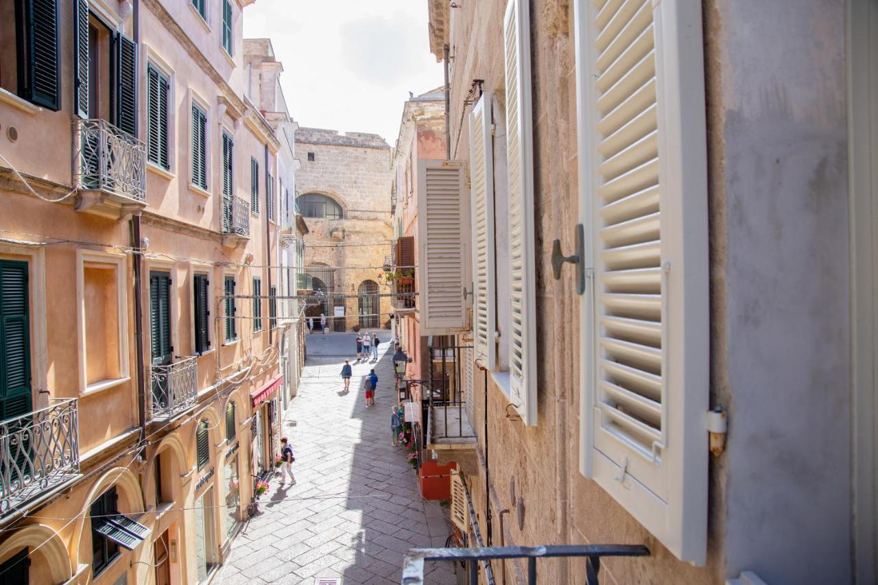 Honore De Balzac Alghero Buitenkant foto