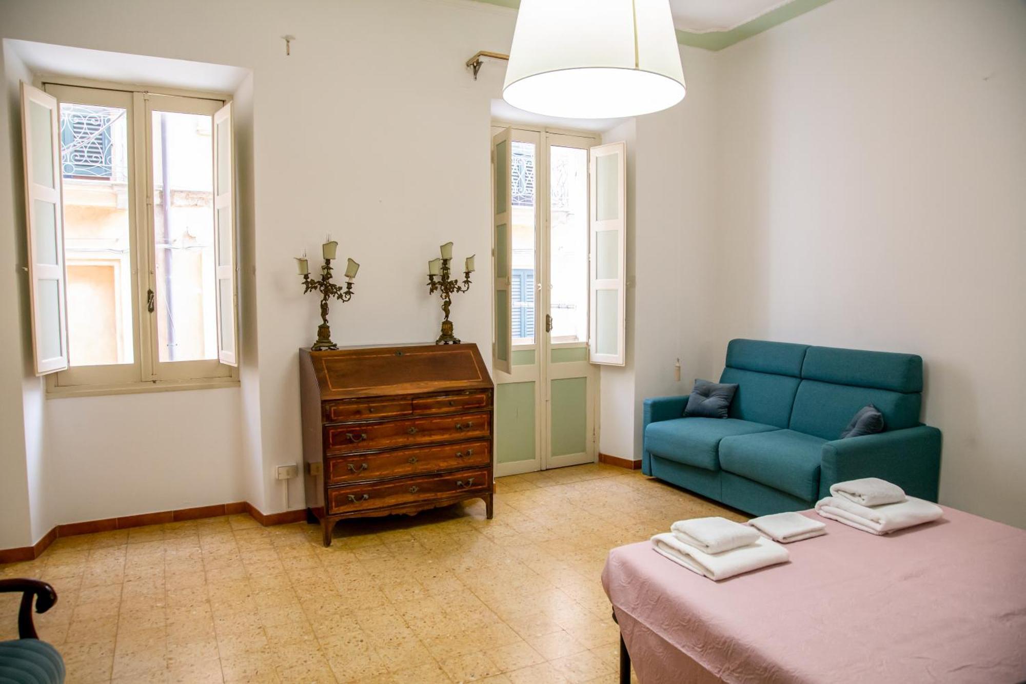 Honore De Balzac Alghero Buitenkant foto
