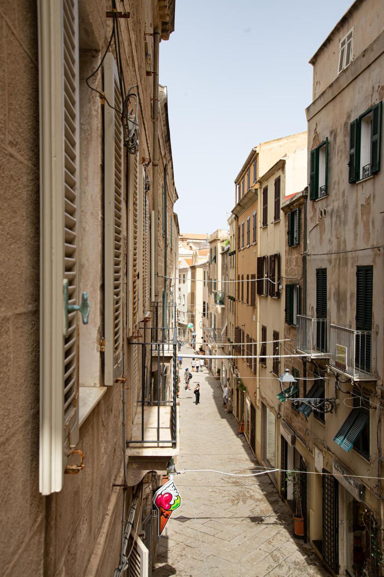 Honore De Balzac Alghero Buitenkant foto